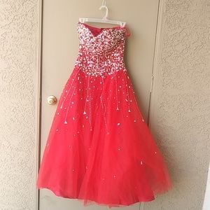 Prom/Homecoming Quinceanera Dress S 3/4 NWT